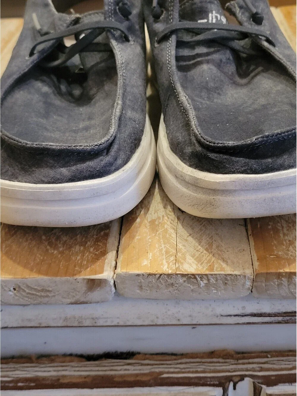Hey Dude Wendy Womens Size 7 Gray Odyssey Slip On Comfort Shoes Canvas